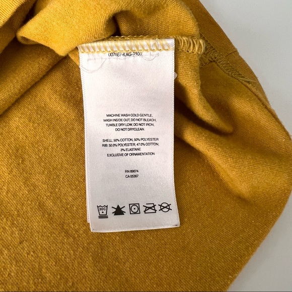 Mountain Hardwear Dark Yellow Logo Tee Men’s Size Large - Picture 8 of 8